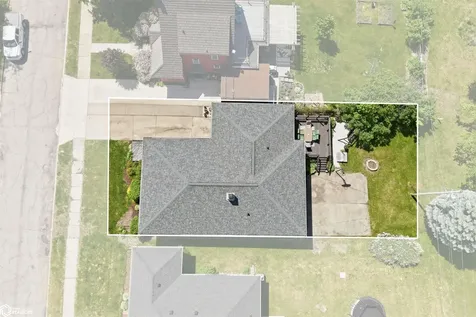 410 N 9th Street Marshalltown IA 50158