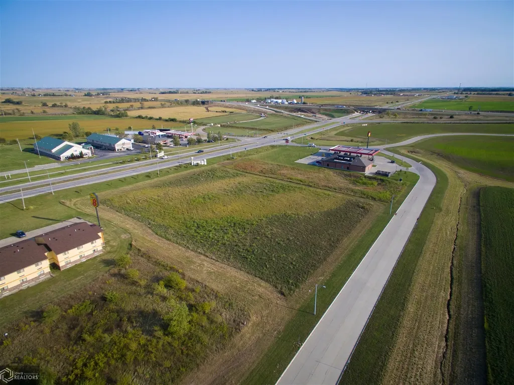 500 Lang Creek Avenue Grinnell IA 50112