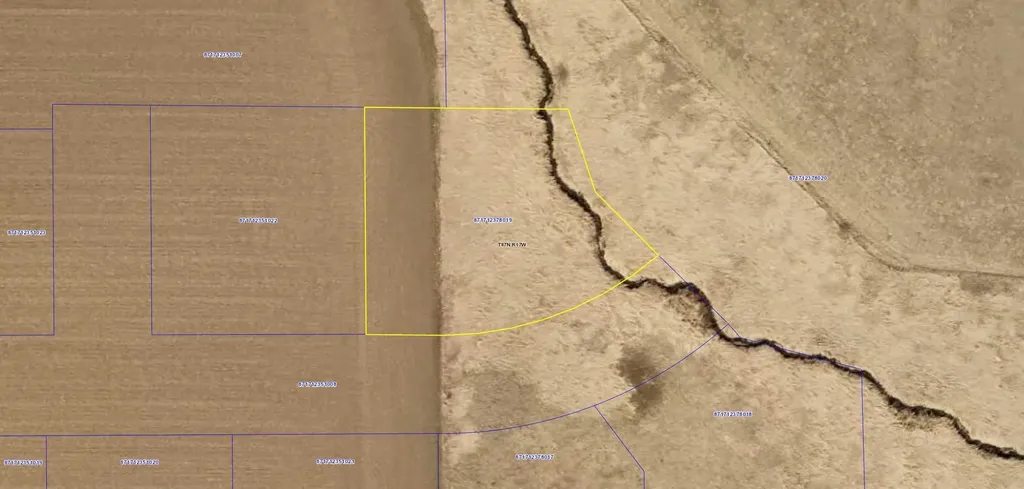 Lot #26 Grundy Center IA 50638
