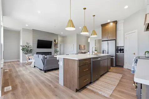 4029 Broomfield Drive Cedar Falls IA 50613