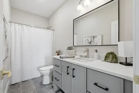 4029 Broomfield Drive Cedar Falls IA 50613