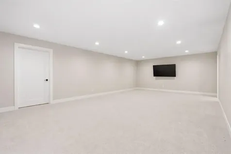 4029 Broomfield Drive Cedar Falls IA 50613