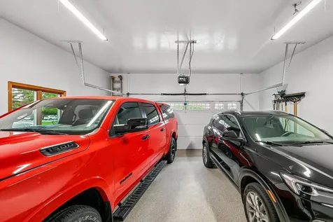 2524 NW 3rd Park Avenue Waverly IA 50677