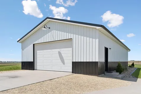 7343 Wagner Road Cedar Falls IA 50613