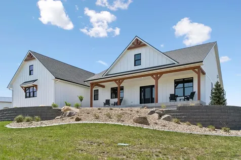 7343 Wagner Road Cedar Falls IA 50613