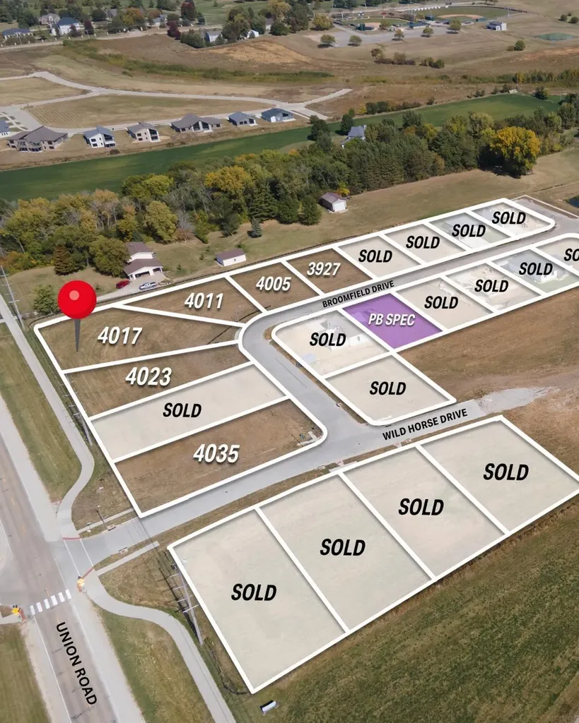 4017 Broomfield Drive Cedar Falls IA 50613