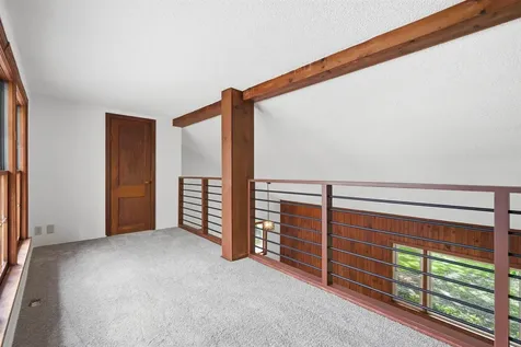 516 Forrest Road Cedar Falls IA 50613