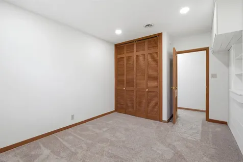 516 Forrest Road Cedar Falls IA 50613