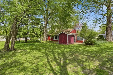 516 Forrest Road Cedar Falls IA 50613