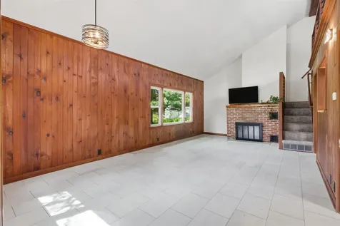 516 Forrest Road Cedar Falls IA 50613