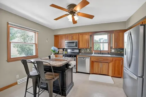 1815 Clay Street Cedar Falls IA 50613