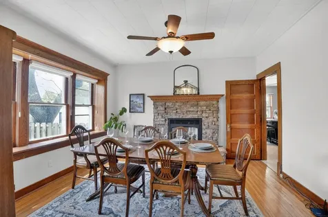1815 Clay Street Cedar Falls IA 50613