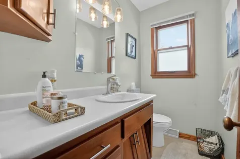 1815 Clay Street Cedar Falls IA 50613