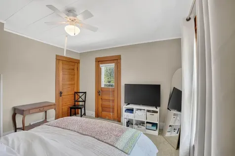 1815 Clay Street Cedar Falls IA 50613