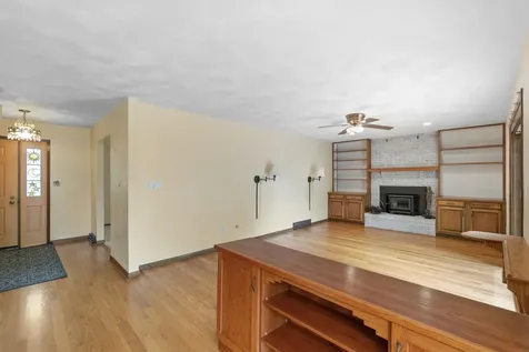 910 Juanita Avenue Cedar Falls IA 50613