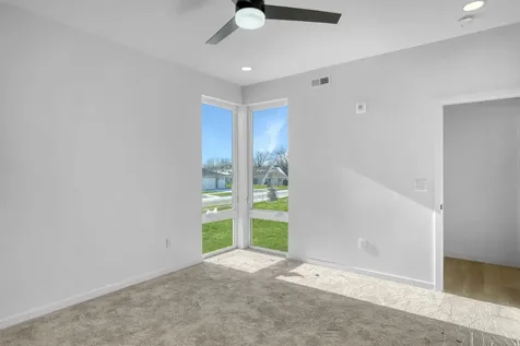 4015 Cedar Heights Drive Cedar Falls IA 50613