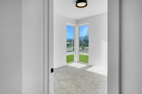 4015 Cedar Heights Drive Cedar Falls IA 50613