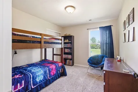 2821 Covey Court Cedar Falls IA 50613