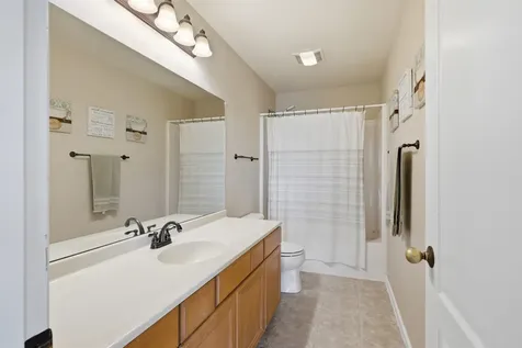 2821 Covey Court Cedar Falls IA 50613