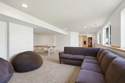2821 Covey Court Cedar Falls IA 50613