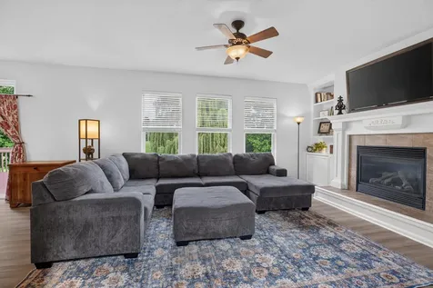 2821 Covey Court Cedar Falls IA 50613