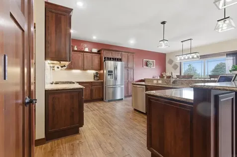 810 Highlands Street Denver IA 50622
