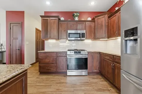 810 Highlands Street Denver IA 50622