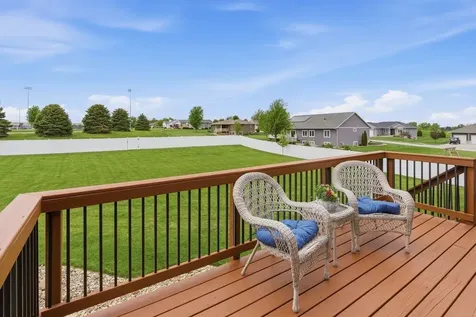 810 Highlands Street Denver IA 50622