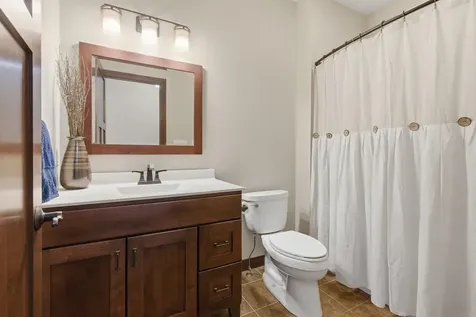 810 Highlands Street Denver IA 50622