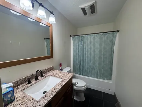 254 S Maple Avenue New Hampton IA 50659