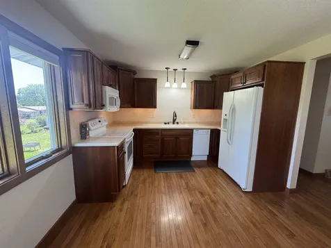 254 S Maple Avenue New Hampton IA 50659