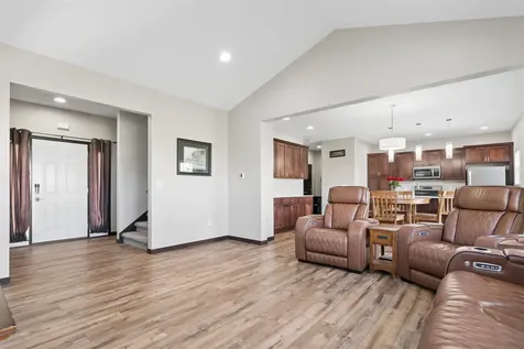 1226 SE 1st Street Waverly IA 50677
