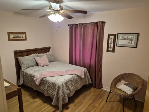 404 7th Avenue SE Oelwein IA 50662