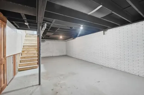 2307 14th Avenue Eldora IA 50627