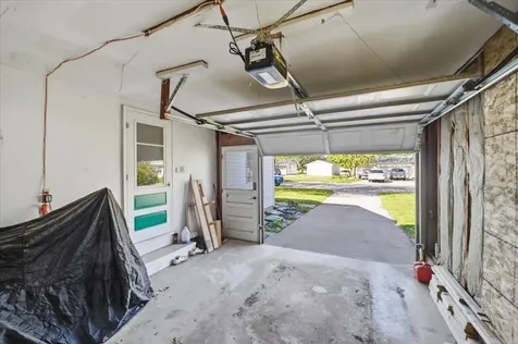 1416 Hillcrest Drive Waverly IA 50677