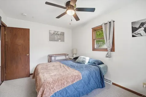 1416 Hillcrest Drive Waverly IA 50677
