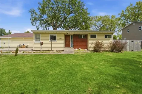 3137 Hammond Avenue Waterloo IA 50702
