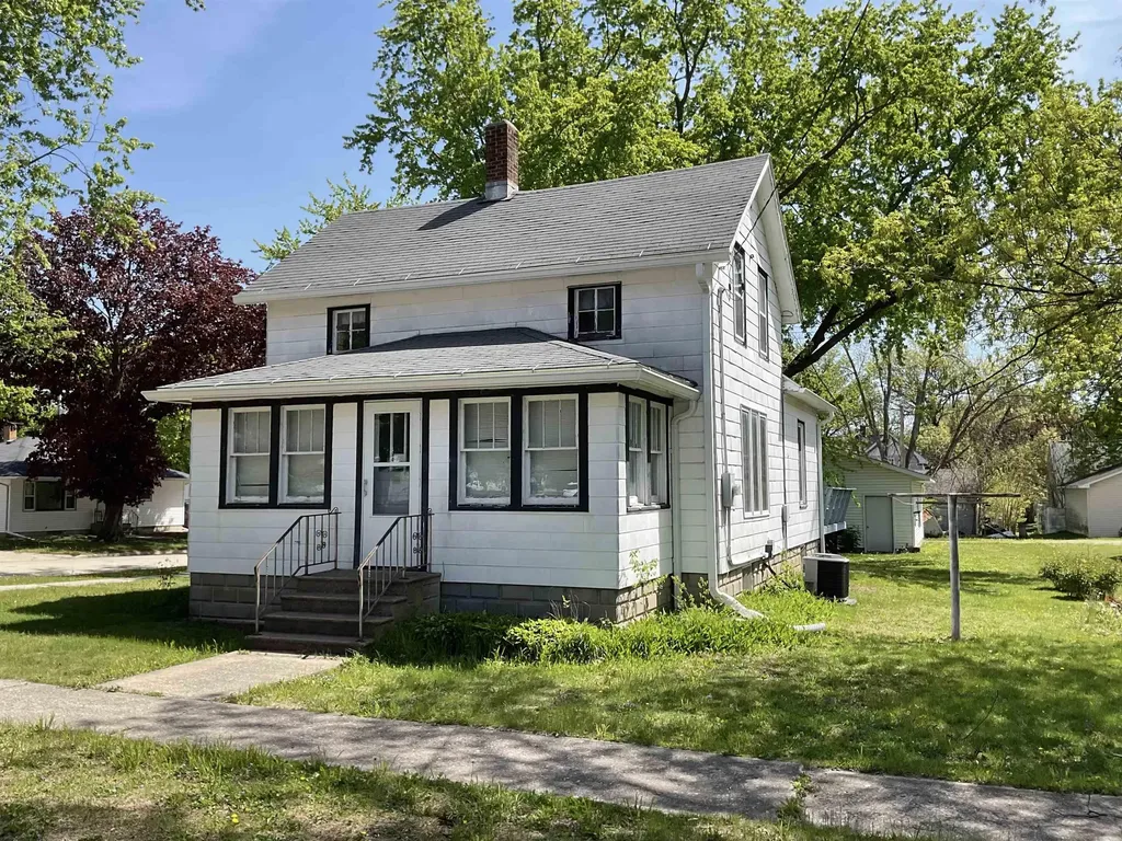 201 SE 3rd Avenue Tripoli IA 50676