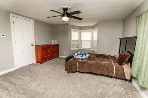 2405 II Avenue Toledo IA 52342