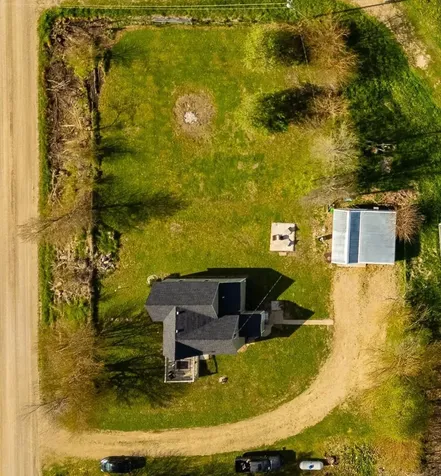 2405 II Avenue Toledo IA 52342