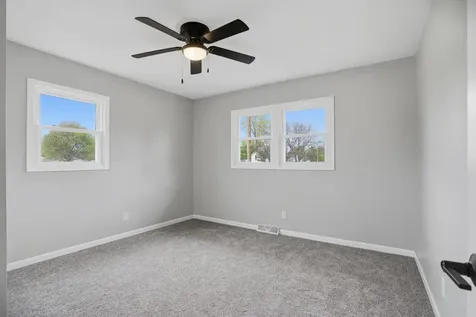 1 S Western Avenue New Hampton IA 50659