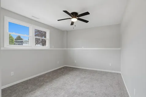 1 S Western Avenue New Hampton IA 50659