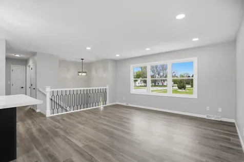 1 S Western Avenue New Hampton IA 50659