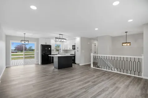 1 S Western Avenue New Hampton IA 50659