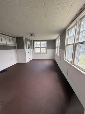 922 E Mitchell Avenue Waterloo IA 50702