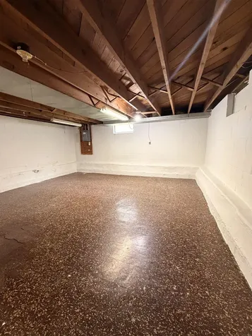 922 E Mitchell Avenue Waterloo IA 50702