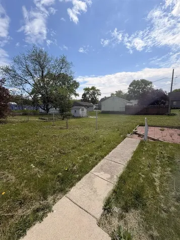 922 E Mitchell Avenue Waterloo IA 50702