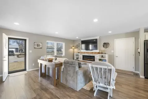 730 Progress Avenue Waterloo IA 50701