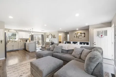 730 Progress Avenue Waterloo IA 50701
