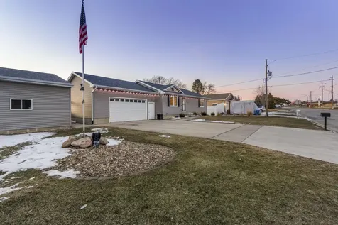 730 Progress Avenue Waterloo IA 50701